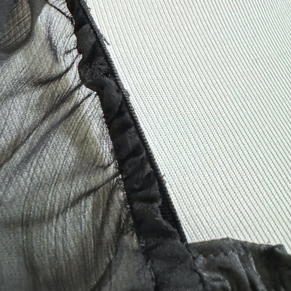 Urban Outfitters Black Smocked Crop Top Sheer Bubble Sleeve Blouse Medium - Picture 7 of 11